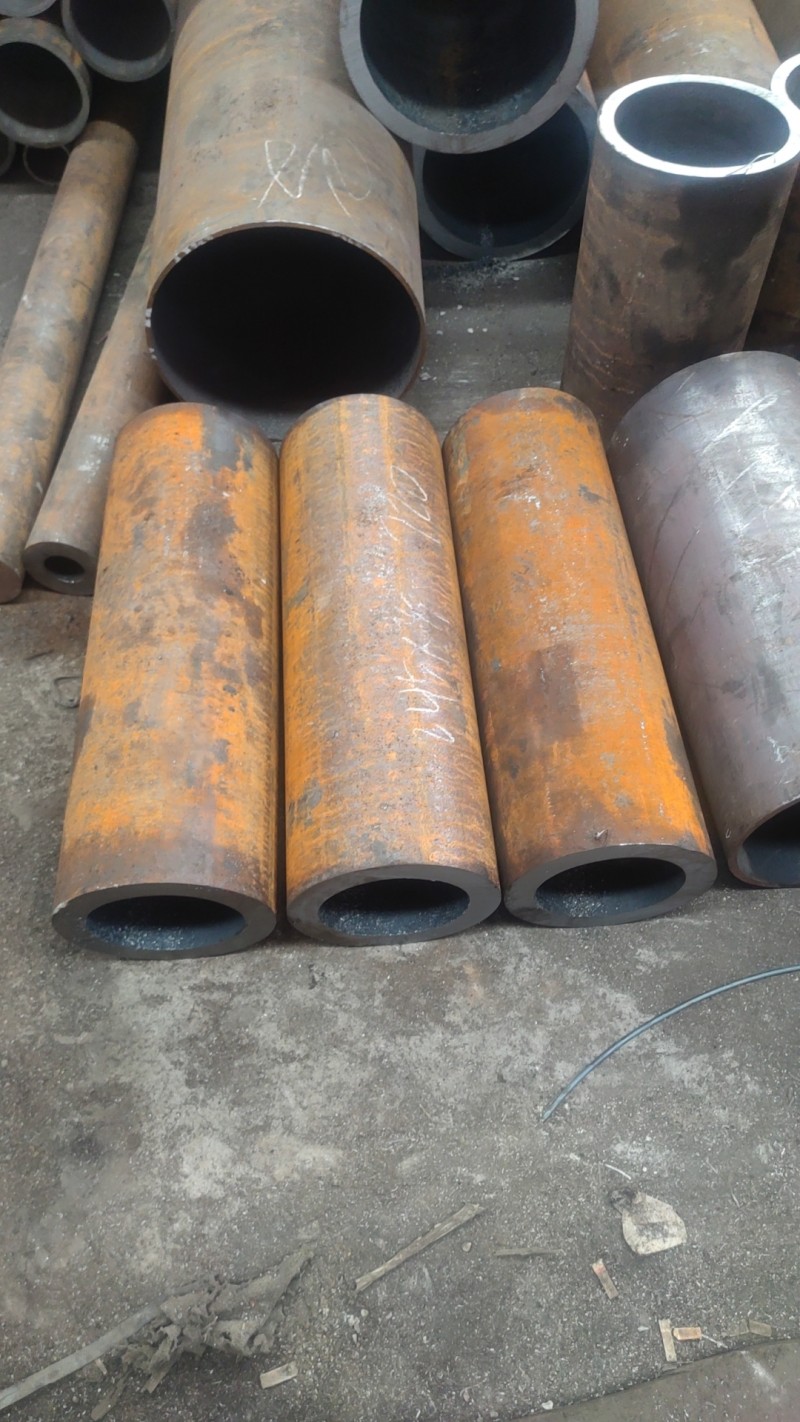 殷都殷都殷都20CrMo无缝钢管切割